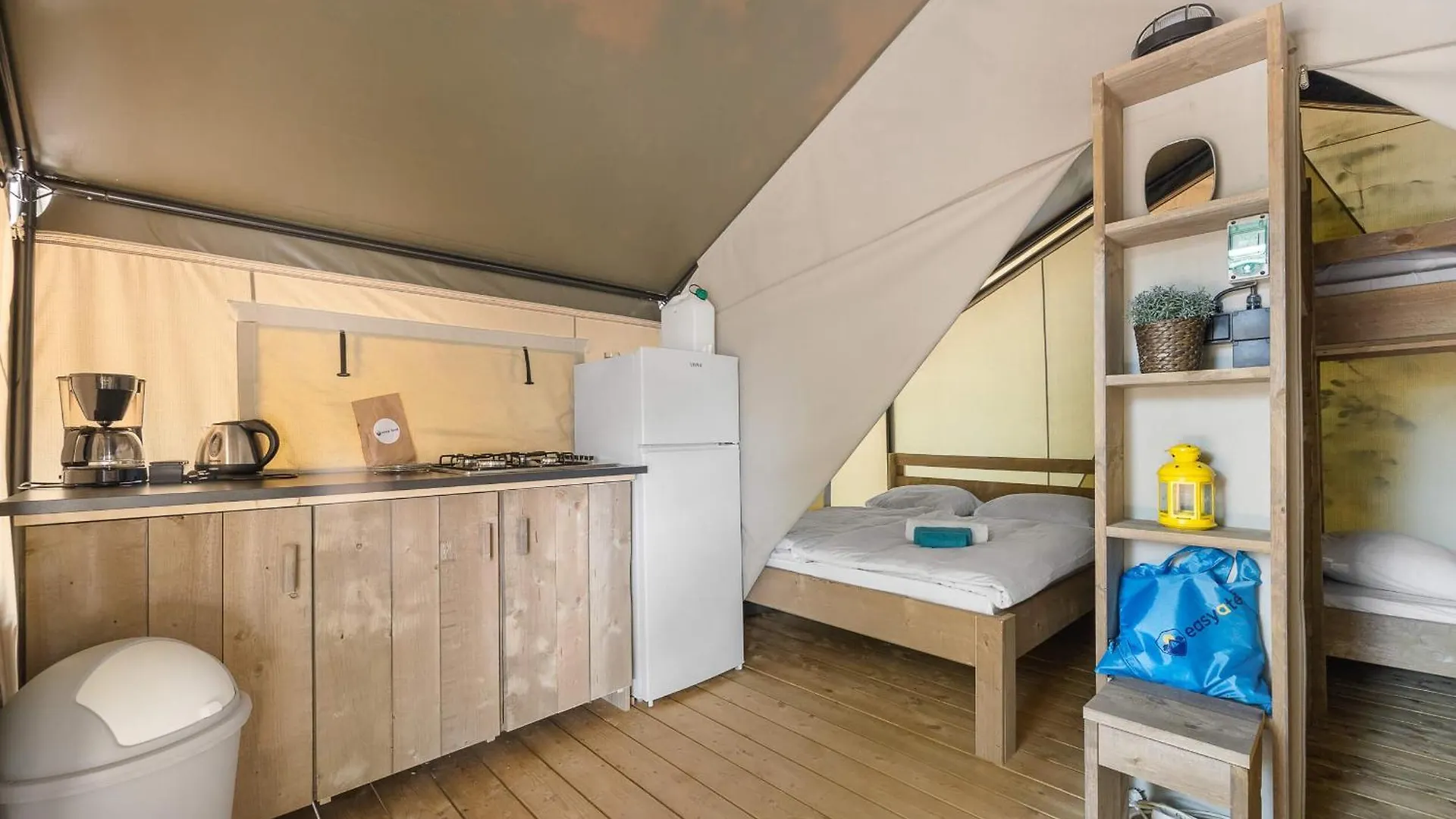 ラグジュアリーテント Easyatent Safari Tent Park ウマグ