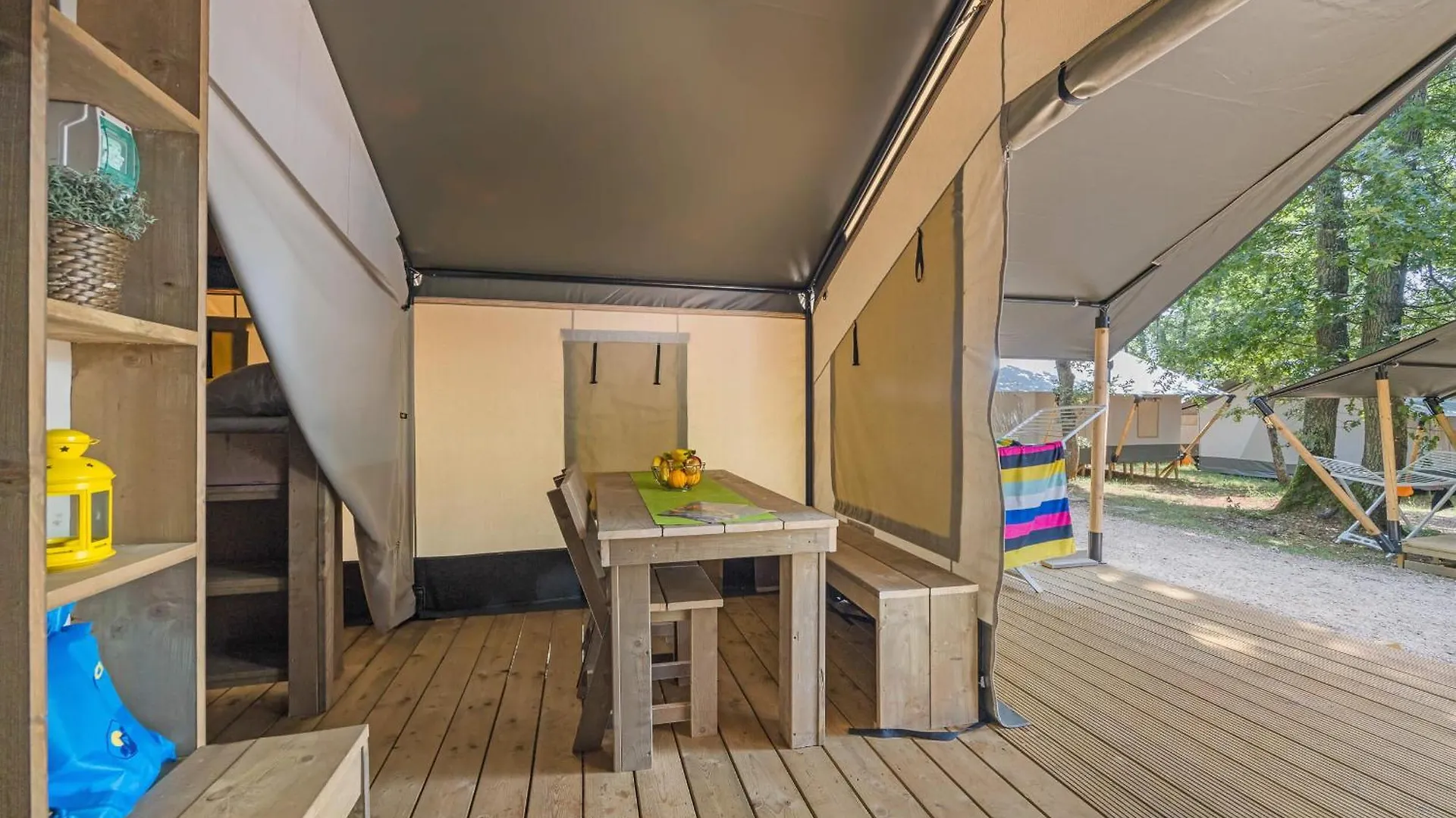 Easyatent Safari Tent Park ウマグ クロアチア